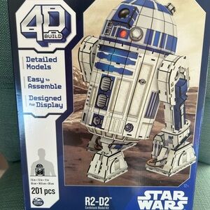 Star Wars R2-D2 Cardstock Model Kit NEW